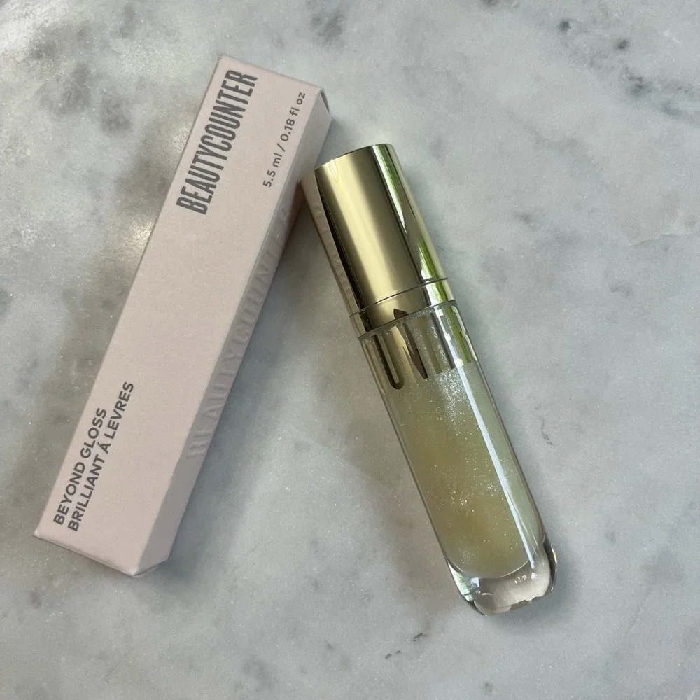 New Beautycounter Beyond Lip Gloss QUARTZ SHIMMER Full Size Makeup Skincare Box‎